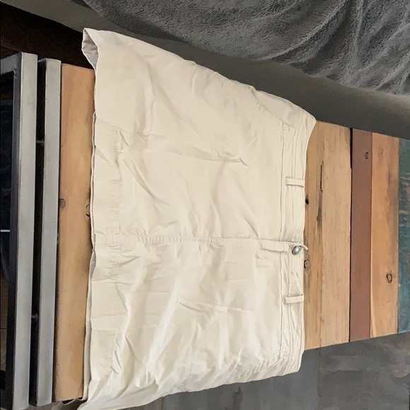 Eddie Bauer skort - Picture 1 of 3